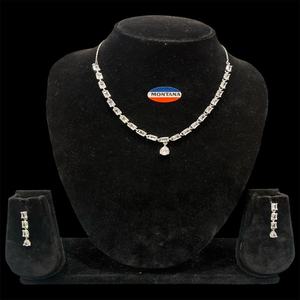 Ensemble de bijoux fantaisie de haute qualité pour femmes avec collier en diamant et boucles d'oreilles pour mariage et célébration Looks bijoux de mode - Product Image 2