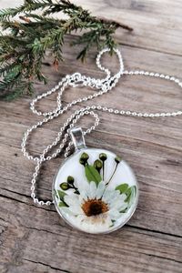 สินค้ามาใหม่แนวสตรีทบอยขายดีสร้อยคอไข่มุกเรซินใสสร้อยคออะคริลิคสำหรับผู้ชายแนวฮิปฮอปพังค์ - Product Image 2