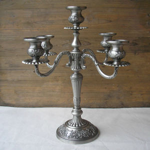 Diseño atractivo Metal Aluminio 5 brazos Candelabro Plata Acabado Portavelas Tamaño personalizado Boda Mesa Decorar y Hogar - Product Image 2