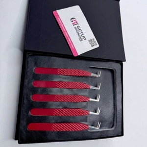 Vente en gros GETUP BROSONS IMPEX Pince à épiler pour extensions de cils en acier inoxydable anti-magnétique avec revêtement en poudre rouge, poignée diamantée et pointe argentée - Product Image 4