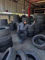 Pneus de haute qualité à vendre / Pneus d'occasion bon marché prêts à l'exportation, pneus de voiture d'occasion de bonne qualité en vrac pour l'Europe/les États-Unis