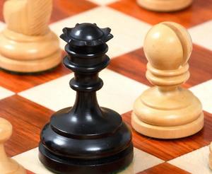 Piezas de Ajedrez de Análisis Knubbel de Lujo, Vintage, de 1930, Hechas a Mano en Madera de Boj Ebonizada y Natural, 3 Rey, al Mejor Precio - Product Image 4