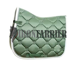 Les meilleurs tapis de selle équestre en tissu satiné du fabricant pour l'équitation et le saut toutes les tailles et couleurs disponibles - Product Image 1
