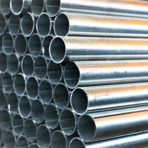 Tubería de Acero Estructural Galvanizado, Sección Hueca Recubierta de Zinc para Construcción e Invernaderos, Hecho en Turquía, Suministro de Acero a Granel - Product Image 1
