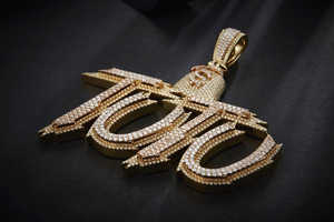 Pendentif numéro personnalisé en argent sterling 925 glacé sur mesure VVS1 bijoux en diamant de laboratoire - Product Image 2