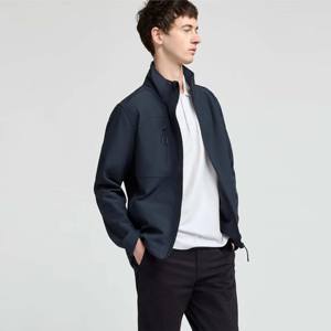Veste softshell coupe-vent et résistante à l'eau pour homme, parfaite pour la superposition par temps froid et humide, idéale pour la randonnée et le sport - Product Image 4