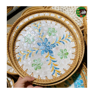 Plateau de service en mosaïque de rotin fait à la main, mélange de nacre, plateau en rotin naturel pour la décoration de la maison, hôtel, restaurant - Product Image 1