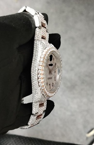 Lujo Hombres Unisex Calidad Premium Rosa Blanco Cuarzo Moissanite Diamante Dos Tonos Iced Relojes Mecánicos Hip Hop Estilo Vidrio - Product Image 6