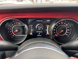 Increíble Jeep Gladiator Rubicon Crew Cab 4WD 2022 en perfectas condiciones con poco kilometraje en stock, ofrecido a una oferta increíble - Product Image 5