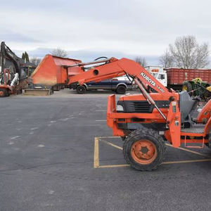 ใช้สำหรับรถแทรกเตอร์คูโบต้า L3010 - Product Image 1