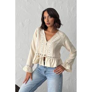 Chemise en lin pour femme 1995 avec détails rayés, collection F - Product Image 5