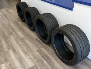 2 Neumáticos de Invierno Usados 155/70R13 WinterContact 830P - Fabricados en Alemania para Reemplazo/Reparación - Product Image 3