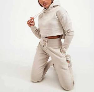 Logo personalizado última camiseta y pantalones cortos conjuntos de secado rápido transpirable mujeres personalizadas mujeres Crop Top sudaderas con capucha - Product Image 5