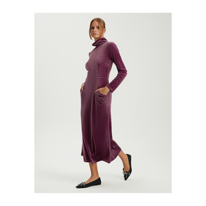 Robe de soirée maxi en velours à col roulé BGN - Turquie - Product Image 2