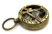 Brújula de latón macizo Vintage, reloj de sol de bolsillo, herramienta antigua de navegación para exteriores para deportes, Camping, puntero favorito de coleccionistas