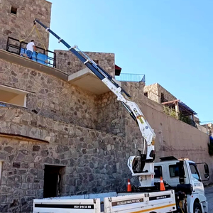 Grues Puma 5 tonnes montées sur camion grue hydraulique pliante à flèche articulée travail de Construction à haut moment meilleur roulement à engrenages de pompe - Product Image 1