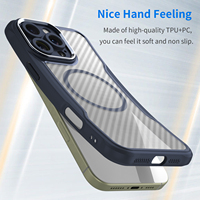 Funda de Teléfono Magnética Antichoque de Fibra de Carbono Semitransparente con Acabado Cepillado, Estilo Urbano, Marco Metálico para Lente y Botones Estéreo, de Moda Actual