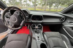 EXREMELY CLEAN RHD/LHD 2022 CHEV-ROLET CAM-ARO SS COUPE INSPECTED 6-SPEED MANUAL LT1 V8 POWER  READY TO DELIVER - Product Image 4