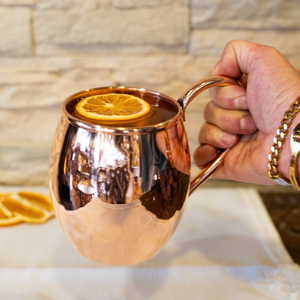 Meilleure vente en gros de tasses à mule de Moscou en cuivre pur fini martelé baril de paille à prise facile pour plusieurs boissons Logo personnalisé - Product Image 6