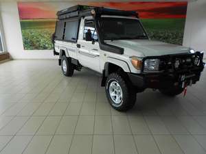 Toyota Land Cruiser 70 4.5 Pickup 2008 Usado (LHD/RHD) - Product Image 2