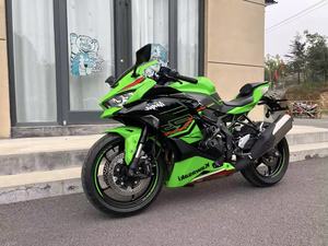 Moto sportive Kawasaki Ninja 200/400cc, modèle récemment arrivé en stock, vitesse maximale de 150 km/h, à vendre - Product Image 5
