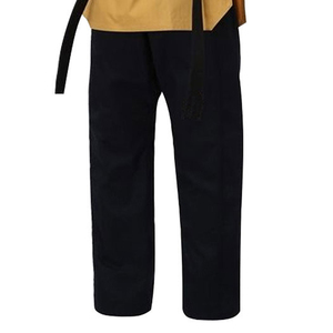 Uniforme de Karate de artes marciales de alta calidad con logotipo personalizado a precio de fábrica y cinturón - Product Image 5