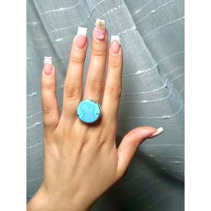 Bague en platine turquoise Carlos Francisco Golden Hill, délicate, en argent sterling, taille 7, sertie clos, lisse, pour usage quotidien, idée cadeau - Product Image 5