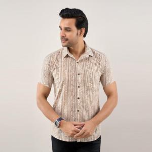 Chemise en jean marron à motifs floraux pour homme, 100 % coton popeline tissée, respirante, coupe classique, manches mi-longues, été et automne - Product Image 2