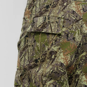 Pantalones de chándal cómodos con bolsillo y cremallera en la cintura con cordón ajustable diseñado al por mayor pantalones de chándal de camuflaje de algodón y poliéster para hombre - Product Image 6