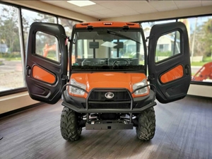 รถอเนกประสงค์ Kubota RTVX1140W เครื่องยนต์ 4 จังหวะ 250 ซีซี กำลังสูง ขับเคลื่อน 2 ล้อ ระบบล็อคเฟืองท้ายอัตโนมัติ สำหรับงานออฟโรด งานฟาร์ม งานหนัก ทำงานเร็ว - Product Image 2