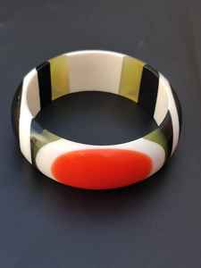 Pulsera de cuentas de resina de madera hecha a mano para mujeres y niñas, pulsera de encanto para regalos - Product Image 3