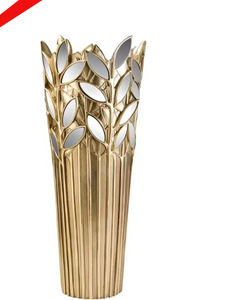 Jardinière en métal fini doré brillant à l'aspect étonnant pour décoration intérieure et extérieure - Product Image 4