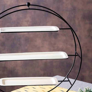 Elegante plato de servicio de 3 niveles con rueda redonda para eventos Elegante plato de servicio de 3 niveles con rueda redonda para postres y aperitivos - Product Image 3