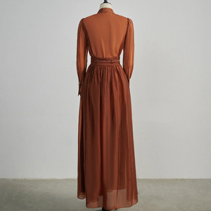 Blusa y camisa de mujer de calidad superior ESPERANZA CON VOLANTES TOPS Color marrón Moda Ropa de mujer Logotipo personalizado Hormiga blanca - Product Image 2