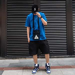 Camiseta personalizada con corte de caja en blanco para hombre 250 300 Gsm Heavyweight 100% Camiseta de algodón Oversize Drop Shoulder Boxy Fit Crop T-shirt Hombres - Product Image 3