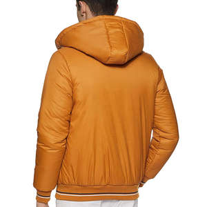 Blousons matelassés faciles à porter Prix d'usine Blousons matelassés pour hommes Fermeture éclair Blouson matelassé d'hiver avec design personnalisé Service OEM - Product Image 3