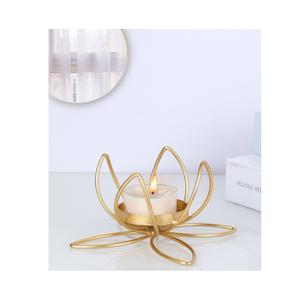 Juego de Portavelas de Metal Estilo Boho Chic con Tallado Detallado, Perfecto para Centro de Mesa, Sala de Estar, Dormitorio o Eventos - Product Image 1