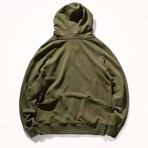 เสื้อฮู้ดดี้ผู้ชายทรงหลวมแบบดรอปโชว์เดอร์ ผลิตตามสั่ง พร้อมปักโลโก้ ผ้าฝ้าย 100% ระบายอากาศดี มีจำหน่าย - Product Image 2