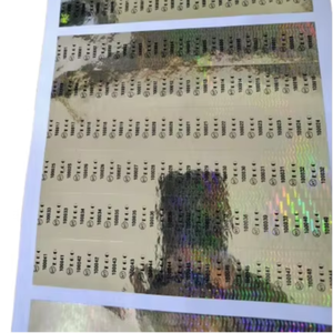 Etiqueta Holográfica de Seguridad Dorada de PET con Logotipo Personalizado Anti-Falsificación, Código QR y Código de Barras de Impresión Digital - Product Image 1