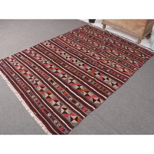 Turkish Vintage Kilim Rug 5.4x7.7 ft (166x236 cm), <b>Red</b> Floral <b>Wool</b> Rug - Product Image 2