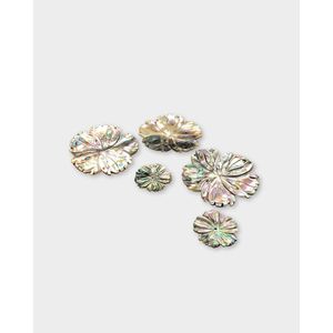 Cuentas Sueltas de Coral y Hueso para la Fabricación de Joyas - Cuentas de Abulón Natural en Forma de Flor - Product Image 3
