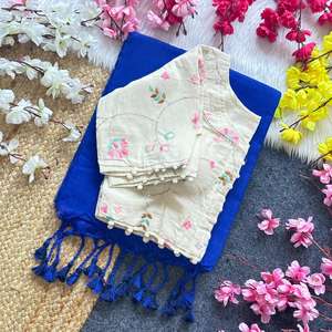 Artriddhs Blousewala Khadi Algodón Hecho a mano Blusas casuales Exclusivo Modest Tops Hecho a mano en la India - Product Image 1