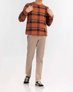 Pull en maille à col rond d'hiver de haute qualité personnalisé, en coton, pour homme, pull respirant avec logo frontal, doublure en laine - Product Image 1