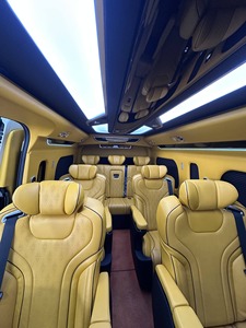 Fourgonnette de passagers Hi"ace 9 places d'occasion 2024 - Product Image 2