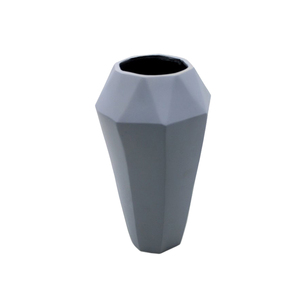 Vaisselle en vrac en gros Vase à fleurs en métal décoratif en fer Finition en cuivre pour la décoration de la maison et du mariage Vase en métal fait à la main - Product Image 3