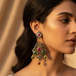 Boucles d'oreilles vintage plaquées or 22 carats avec sertissage clos rubis émeraude, bijoux de mariage pour femme, design géométrique - Product Image 2