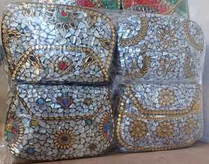 Firoja กระเป๋าทำงานโมเสคอินเดียที่ทันสมัยของผู้หญิงกระเป๋าคลัทช์ BG-1000A โดยงานฝีมือ Rawat - Product Image 3