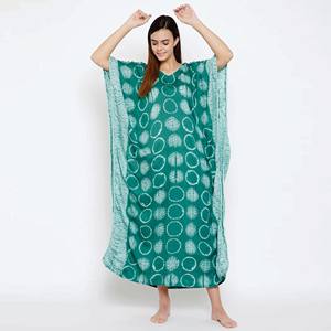 Alta calidad Slim Fit 100% algodón Escote en V Mangas cortas extendidas Verde Shibori Tie-Dye Kaftan - Product Image 2