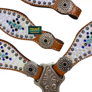 Conjuntos de tachuelas de cuero para cabeza, textura de serpiente holográfica, superposición de piel de vaca, cabezal occidental y cuello de pecho, conjunto completo a la venta - Product Image 2