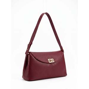 Sac fourre-tout décontracté avec fermeture à rabat et décoration chaîne en cuir véritable - Fabriqué à la main en Italie pour femmes - Product Image 1